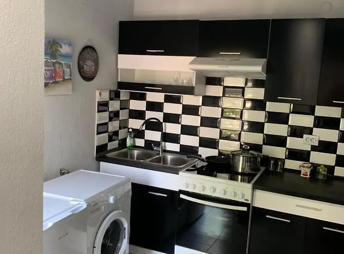 Your Away From Apartamento